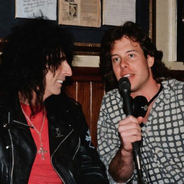 Alice Cooper, Feb 23, 1990, Hard Rock – Houston 4-ux4-as-cc-ce-rl